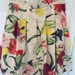 Floral Pleated Knee Length Skirt